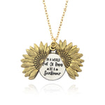 2019 New Arrival You Are My Sunshine Necklace Alloy Customized Open Locket Sunflower Pendant Necklace Women Gift Dropshipping